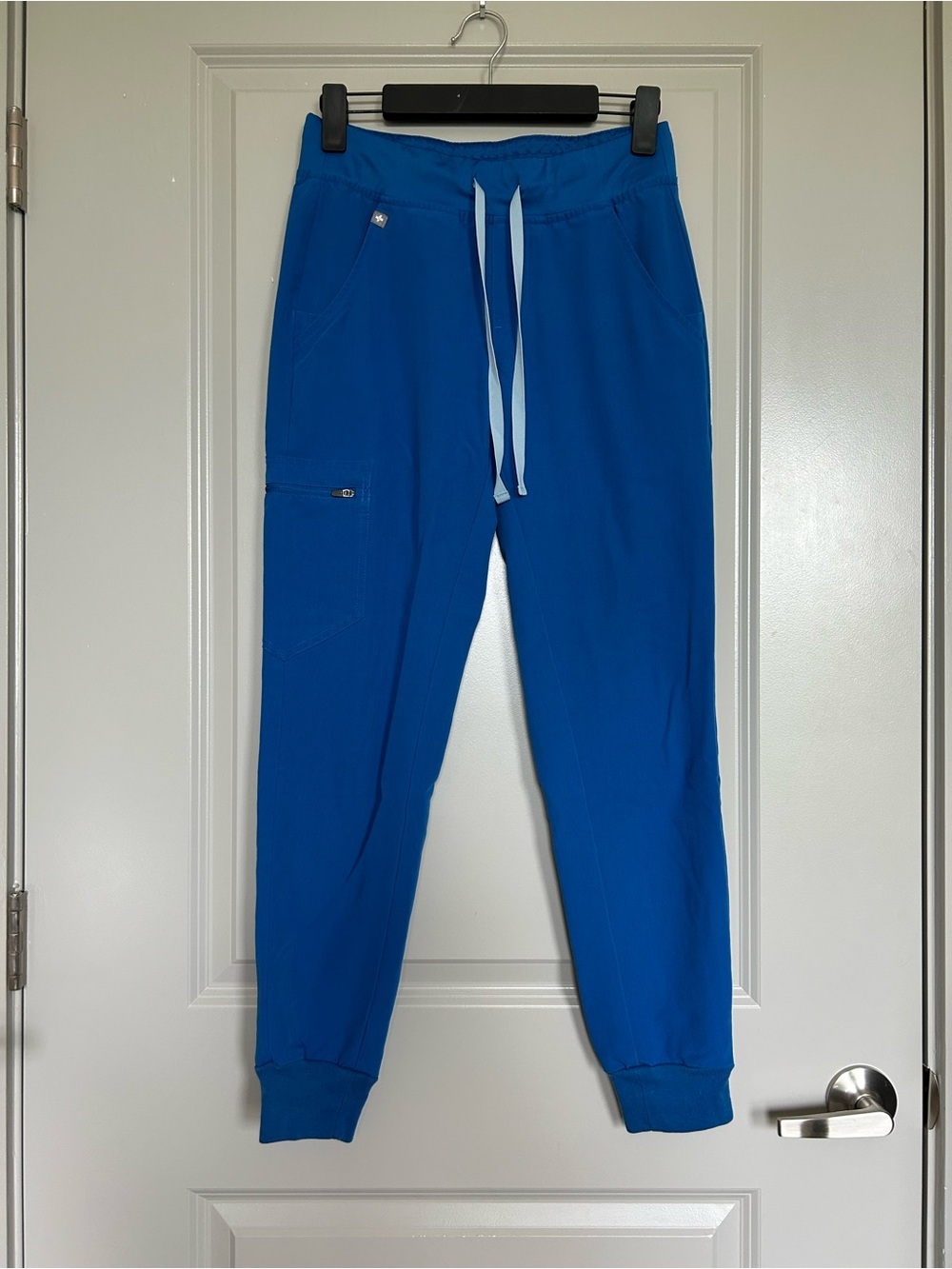 Women's Figs Zamora Jogger Pant in Royal Blue